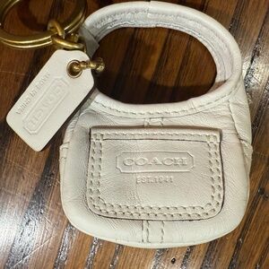 Coach White Leather Key Holder/Key Fob/Handbag Charm Vintage Brass Hardware